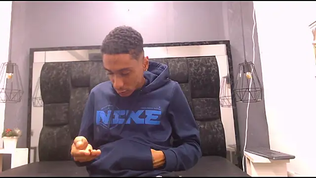 Snapshot of Jose_Smoke chatting on 09-17-25, 03:08 Jose Smoke online show from 09-17-25, 03:08