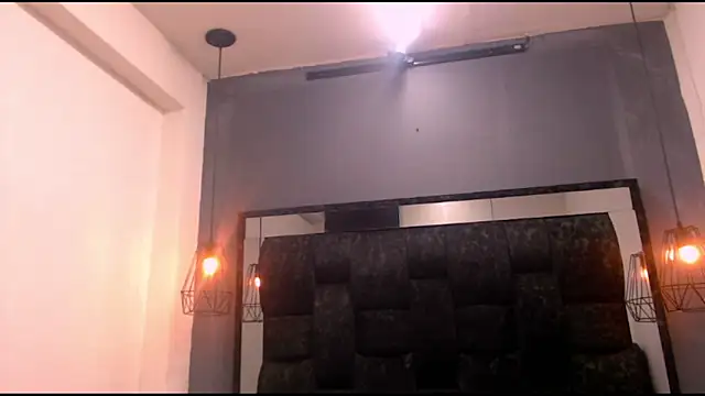 Snapshot of Jose_Smoke chatting on 09-19-25, 02:57 Jose Smoke online show from 09-19-25, 02:57