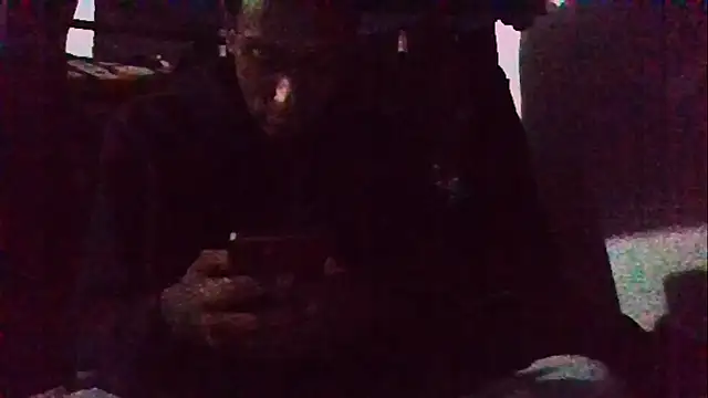 Snapshot of Jose_Smoke chatting on 12-03-25, 04:42 Jose Smoke online show from 12-03-25, 04:42