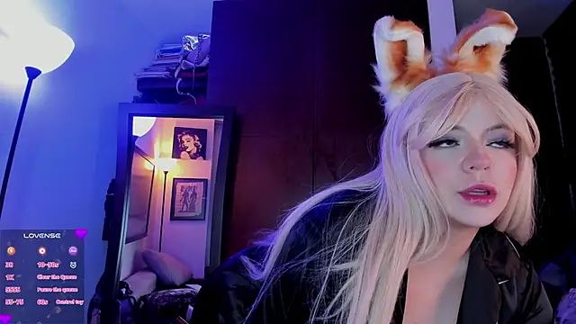 Snapshot of Irinaa_Scarlett chatting on 01-01-25, 10:46 Irinaa Scarlett online show from 01-01-25, 10:46