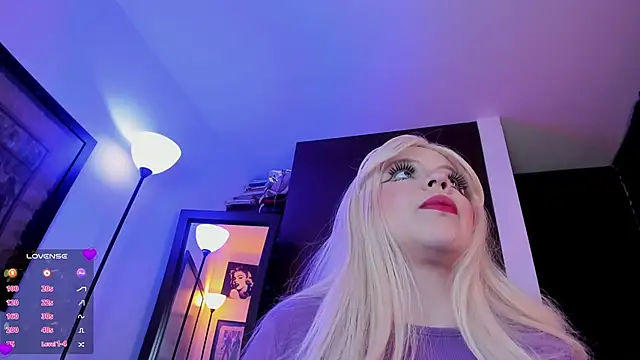 Snapshot of Irinaa_Scarlett chatting on 01-26-25, 11:39 Irinaa Scarlett online show from 01-26-25, 11:39