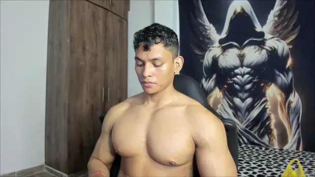 Snapshot of tom_beasley chatting on 02-03-25, 12:47 tom beasley online show from 02-03-25, 12:47