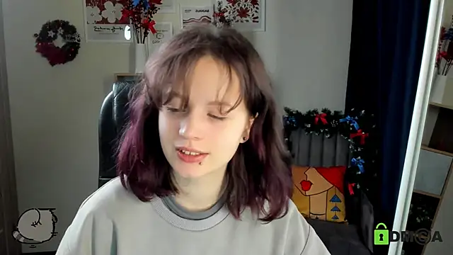 Alina Mills online show from 12-20-25, 09:16