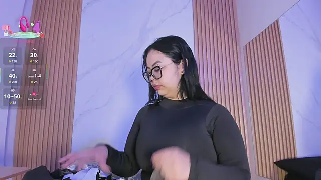 juicy led  online show from 11-17-25, 11:16