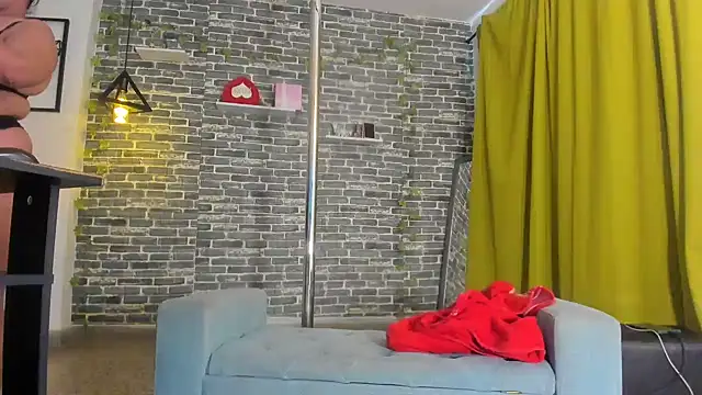 Snapshot of iam_samy_ chatting on 02-03-25, 05:56 iam samy online show from 02-03-25, 05:56