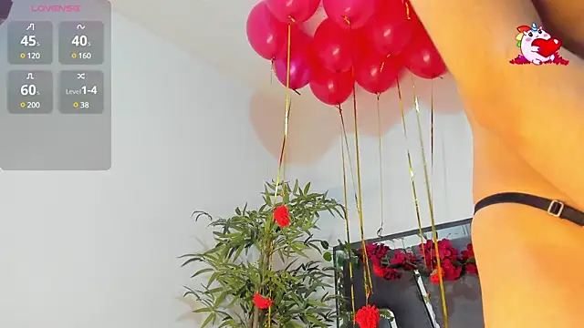 Snapshot of Black_Rose2 chatting on 02-14-25, 12:03 Black Rose2 online show from 02-14-25, 12:03