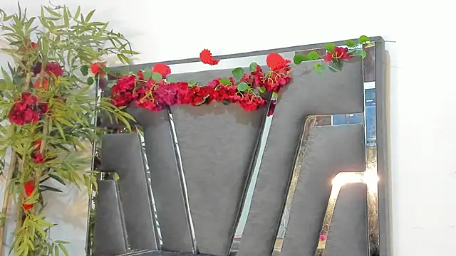 Snapshot of Black_Rose2 chatting on 03-12-25, 11:53 Black Rose2 online show from 03-12-25, 11:53