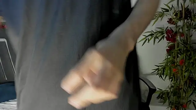 Snapshot of Black_Rose2 chatting on 09-19-25, 11:33 Black Rose2 online show from 09-19-25, 11:33