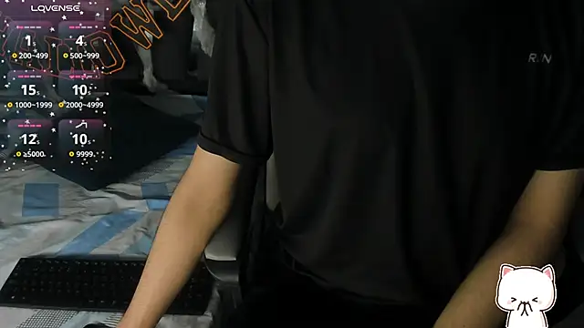 Snapshot of Black_Rose2 chatting on 10-30-25, 11:33 Black Rose2 online show from 10-30-25, 11:33