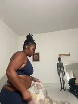 Snapshot of Goddess_Nafeesha chatting on 11-06-25, 09:15 Goddess Nafeesha online show from 11-06-25, 09:15