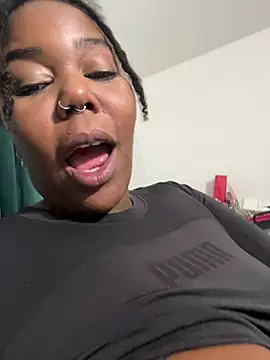 Snapshot of Goddess_Nafeesha chatting on 01-10-26, 06:04 Goddess Nafeesha online show from 01-10-26, 06:04