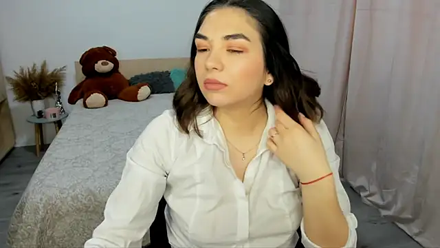 Alexa Dolly12 online show from 03-19-25, 06:24