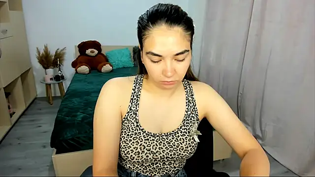 Alexa Dolly12 online show from 09-23-25, 05:43