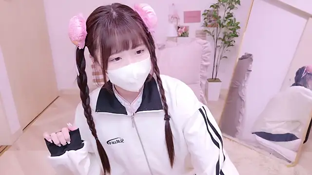 Sayuringo  online show from 03-19-25, 12:34