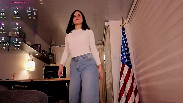 Alice milf  online show from 10-07-25, 11:18