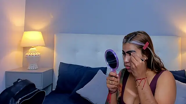 SaraaJhonsonn online show from 10-05-25, 02:59