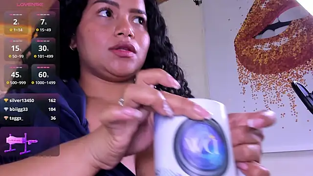 Snapshot of loly_marce chatting on 02-09-25, 11:46 loly marce online show from 02-09-25, 11:46