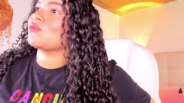 Snapshot of loly_marce chatting on 02-22-25, 08:09 loly marce online show from 02-22-25, 08:09