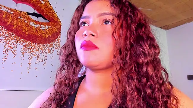 Snapshot of loly_marce chatting on 03-03-25, 09:05 loly marce online show from 03-03-25, 09:05