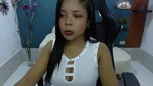 Melikasweetz online show from 03-21-25, 02:40