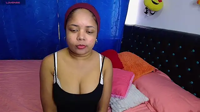 Melikasweetz online show from 04-26-26, 04:48