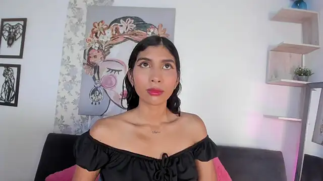 Snapshot of taty_miller chatting on 02-13-25, 08:55 taty miller online show from 02-13-25, 08:55