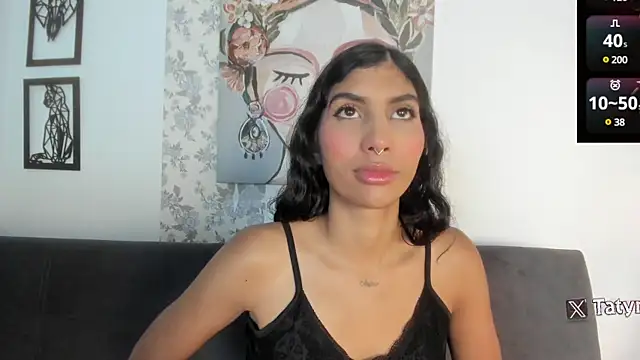 Snapshot of taty_miller chatting on 02-18-25, 08:14 taty miller online show from 02-18-25, 08:14