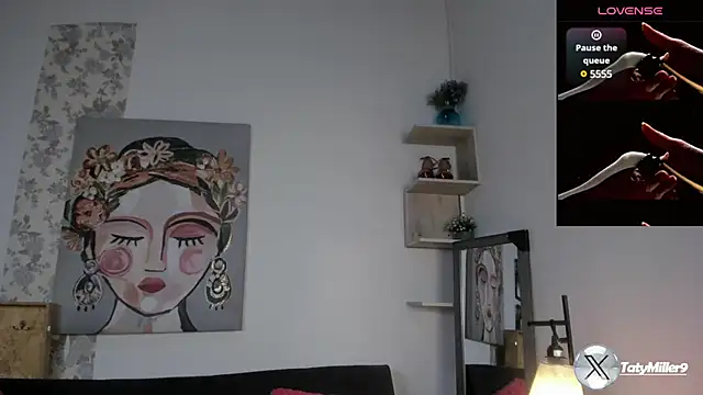 Snapshot of taty_miller chatting on 02-21-25, 08:27 taty miller online show from 02-21-25, 08:27