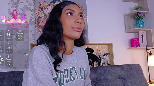 Snapshot of taty_miller chatting on 09-14-25, 01:43 taty miller online show from 09-14-25, 01:43