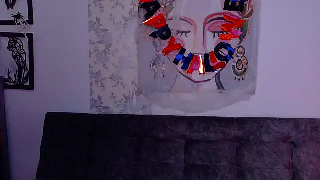 Snapshot of taty_miller chatting on 11-02-25, 01:24 taty miller online show from 11-02-25, 01:24