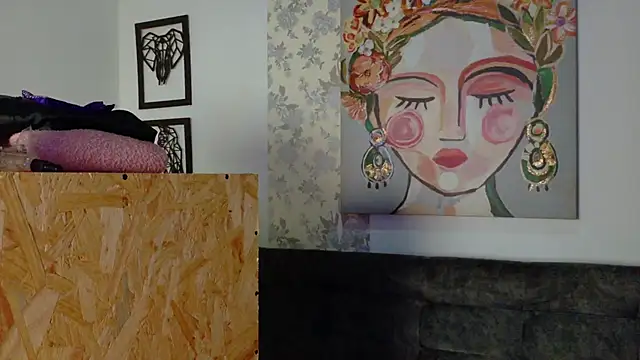 Snapshot of taty_miller chatting on 11-21-25, 08:18 taty miller online show from 11-21-25, 08:18