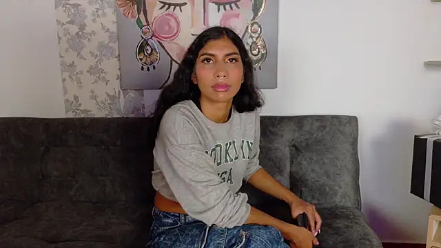 Snapshot of taty_miller chatting on 11-24-25, 08:19 taty miller online show from 11-24-25, 08:19