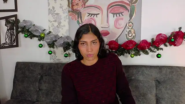 Snapshot of taty_miller chatting on 11-28-25, 08:22 taty miller online show from 11-28-25, 08:22