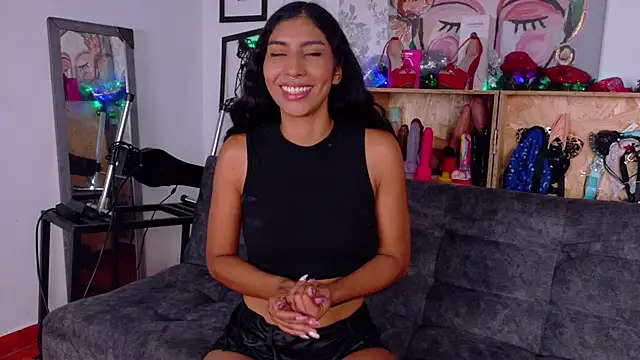 Snapshot of taty_miller chatting on 12-03-25, 08:18 taty miller online show from 12-03-25, 08:18