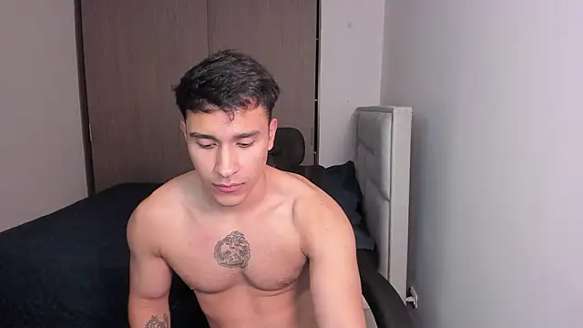 JayMarcos  online show from 12-22-24, 03:22