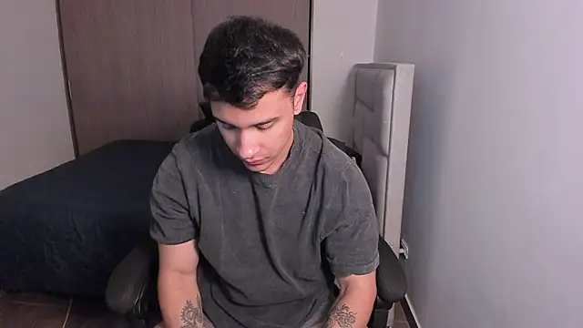 JayMarcos  online show from 12-24-24, 05:16