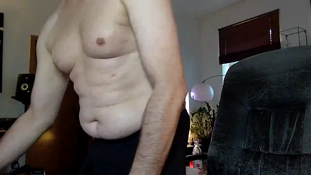 tomz0819 online show from 09-27-25, 12:32