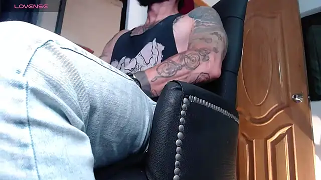 ren stipee online show from 03-01-25, 08:02