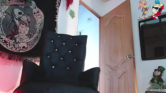 ren stipee online show from 10-18-25, 10:10