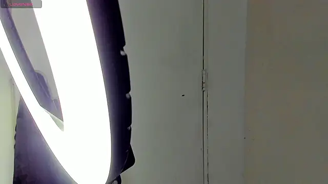 Snapshot of emma-hiill chatting on 12-26-24, 03:10 emma-hiill online show from 12-26-24, 03:10