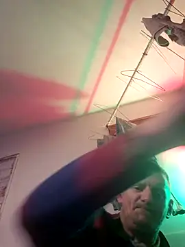 Snapshot of BigDDave6979 chatting on 02-02-26, 02:32 BigDDave6979 online show from 02-02-26, 02:32