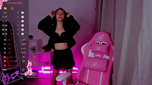 toooyour online show from 12-13-24, 01:04