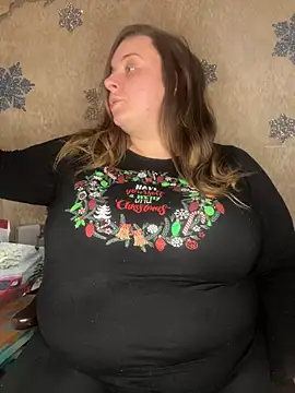 lairarose online show from 12-28-24, 05:44