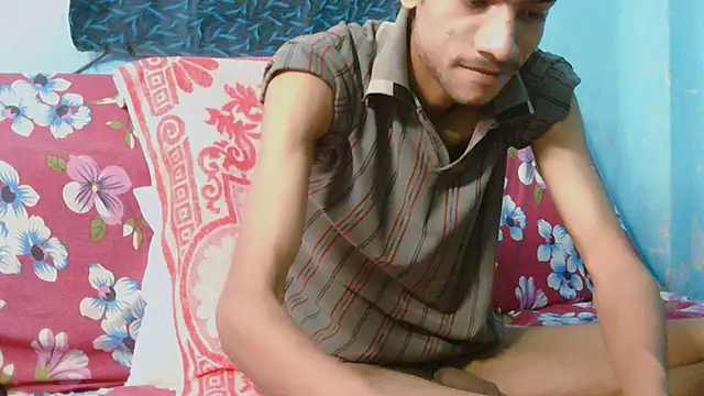 Snapshot of Alex_Suman25 chatting on 05-09-26, 02:22 Alex Suman25 online show from 05-09-26, 02:22