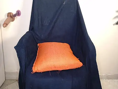 Mamii water online show from 03-11-25, 04:29