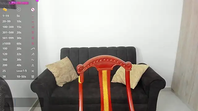 Snapshot of Iamdylan777 chatting on 12-10-24, 12:49 Iamdylan777 online show from 12-10-24, 12:49