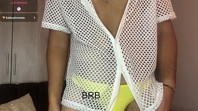 Snapshot of Iamdylan777 chatting on 01-29-25, 02:10 Iamdylan777 online show from 01-29-25, 02:10