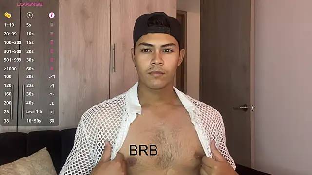 Snapshot of Iamdylan777 chatting on 03-04-25, 07:22 Iamdylan777 online show from 03-04-25, 07:22