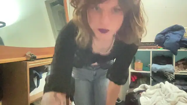 sum1betterthanmost online show from 10-28-25, 10:56