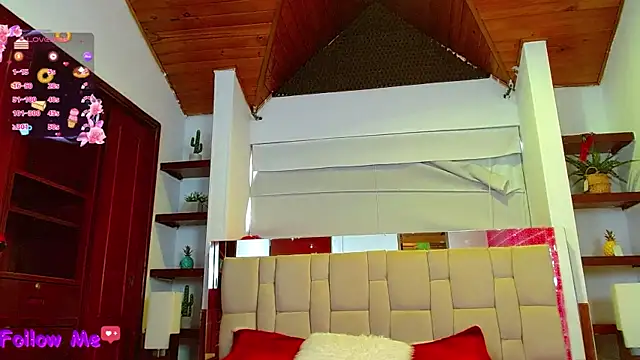 scarlleth  online show from 03-03-25, 03:31